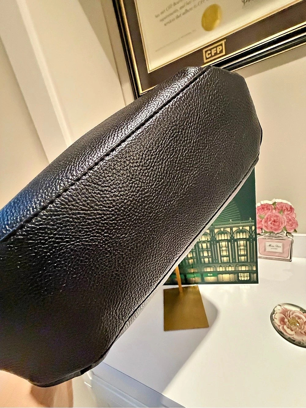 Beverly Hills Polo Club sleek Black and Gold Crossbody Bag NWT GORGE! - Picture 10 of 12